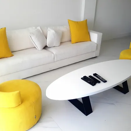 Luxurious 3 Bedroom Apt At La Croisette